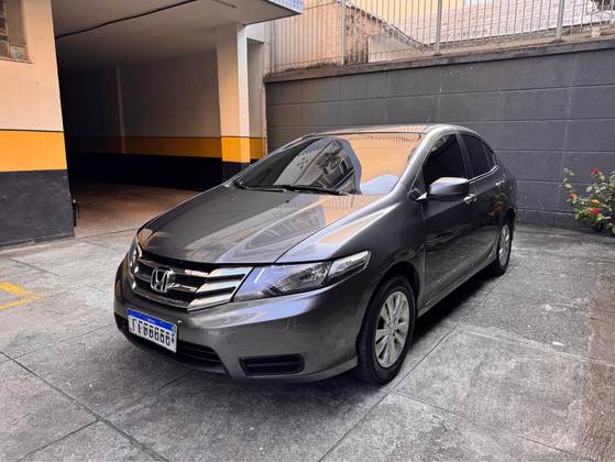 HONDA CITY 1.5 LX 16V FLEX 4P AUTOMÁTICO HONDA CITY 1.5 LX 16V FLEX 4P AUTOMÁTICO